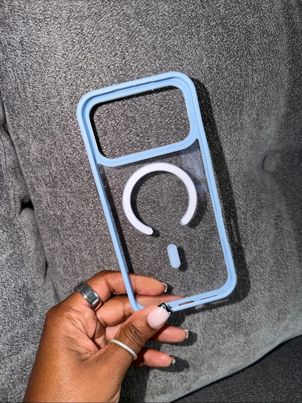 iPhone 17 Pro Max Light Blue Clear Magnetic-Compatible Phone Case